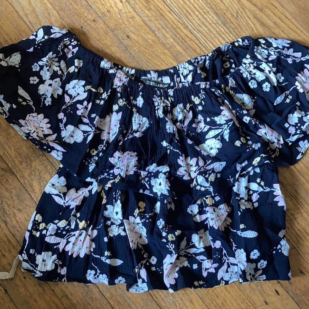Billabong crop top